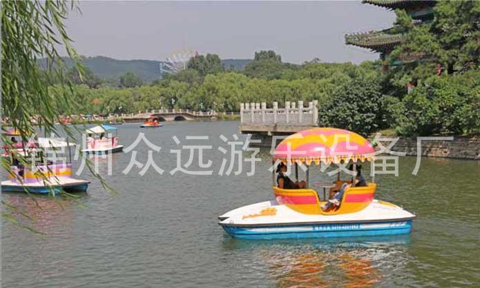 热气球脚踏船